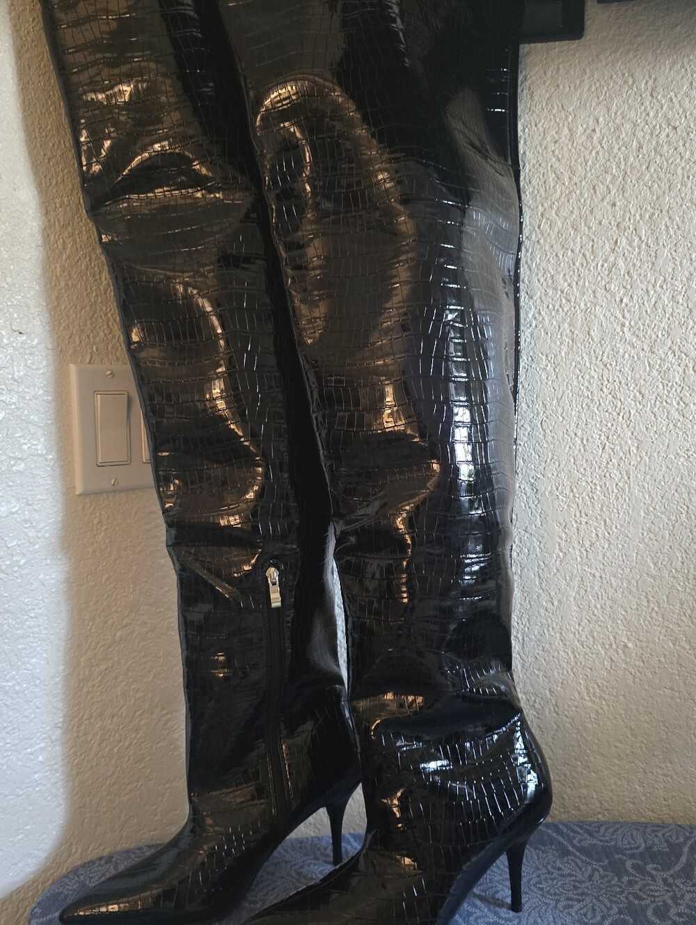 High-Gloss Black Croc-Embossed Thigh-High Stiletto Boots